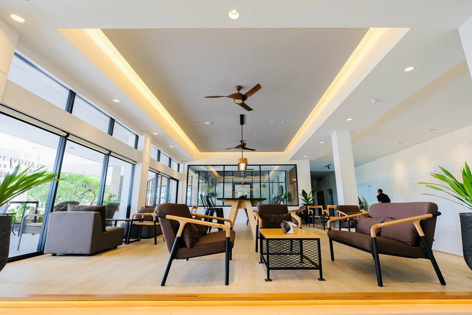 The Rich Hotel Nakhonratcsaszima Kültér fotó