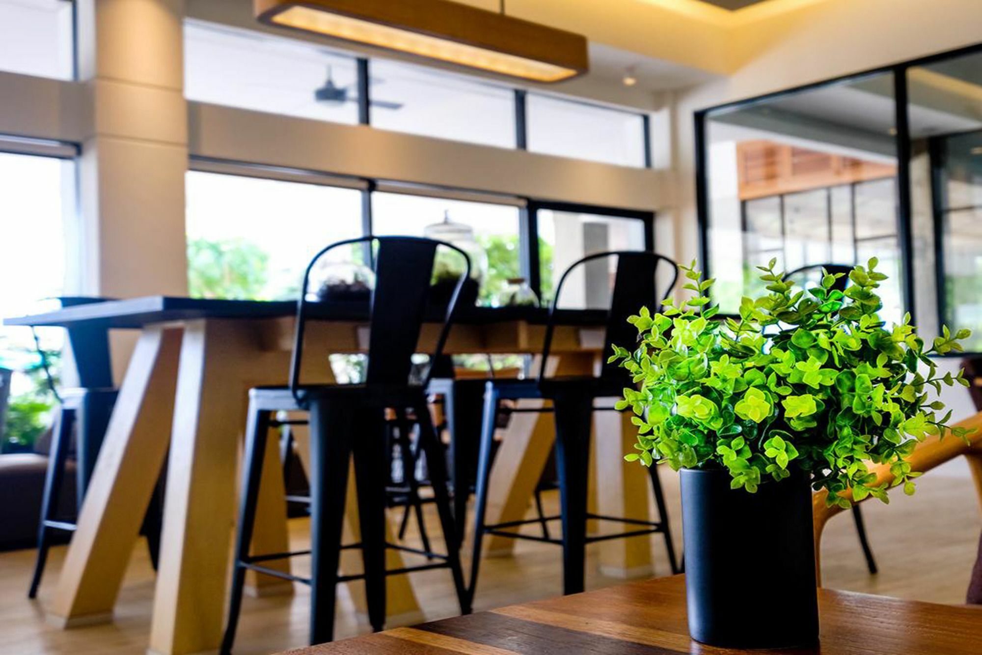 The Rich Hotel Nakhonratcsaszima Kültér fotó